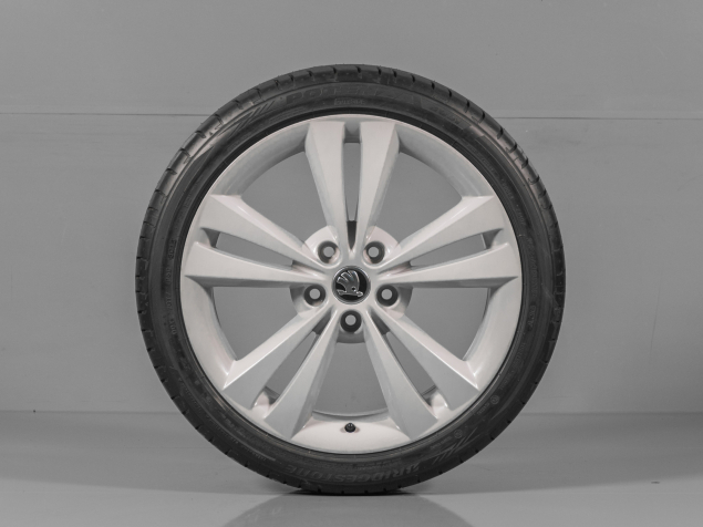 ŠKODA OCTAVIA, SUPERB, 1Z0601025AD, 225/40 R18 5x112, ORIGINÁLNÍ LETNÍ ALU SADA