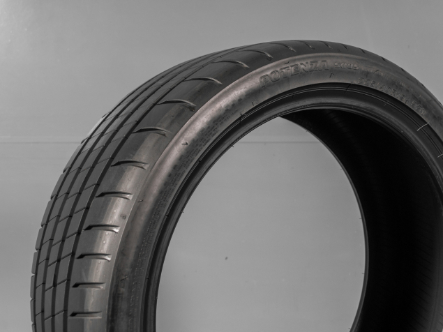 BRIDGESTONE POTTENZA S005 XL 225/40 R19 93Y 3286341318913 LETNÍ PNEUMATIKY