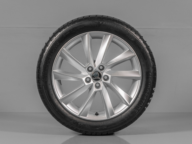 ŠKODA SCALA, 657601025D, R17 5x100, ORIGINÁLNÍ LETNÍ ALU SADA ŠKODA