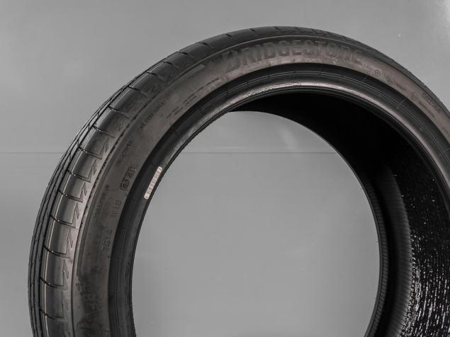 BRIDGESTONE TURANZA 235/45 R21 101T + 255/40 R21 102T 3286342877211, 3286342877419 NOVÉ LETNÍ PNEUMATIKY