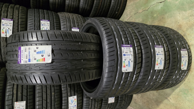 LAUFENN 265/30 R19 LETNÍ PNEU, 8808563526393 (LF260922)