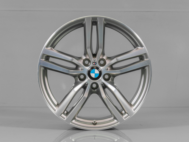 BMW X6 9,0x19 5x120 ET48 + 9,0x19 5x112 ET18 7849629, 7850070 DVOUROZMĚRNÁ ORIGINÁLNÍ ALU KOLA SNÍMAČE TLAKU