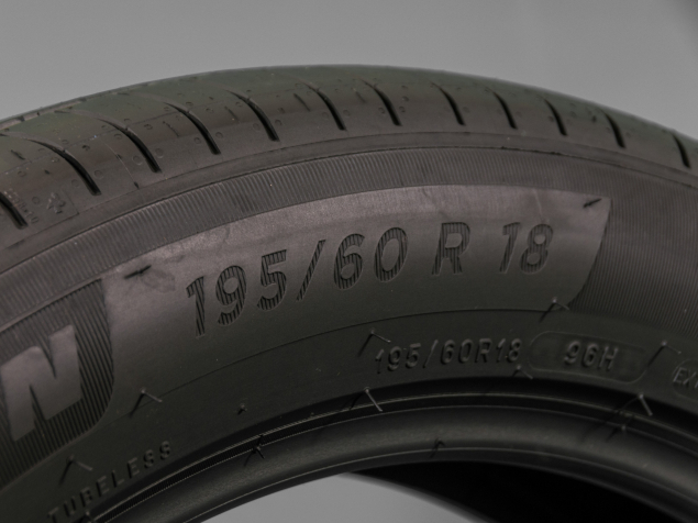 MICHELIN E-PRIMACY S1 195/60 R18 96H 3528702158739 LETNÍ DEMO PNEUMATIKY