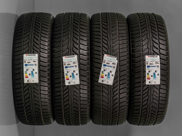 235/45 R21 101V XL NOVÉ ZIMNÍ PNEUMATIKY HANKOOK