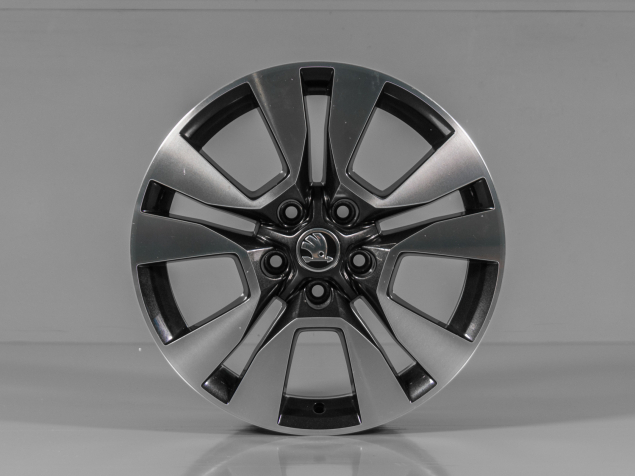 ŠKODA KAROQ, YETI, SCOUT 7,0x17 5x112 ET45 5LD601025E, 5L0071497K FL8 ORIGINÁLNÍ ALU KOLA