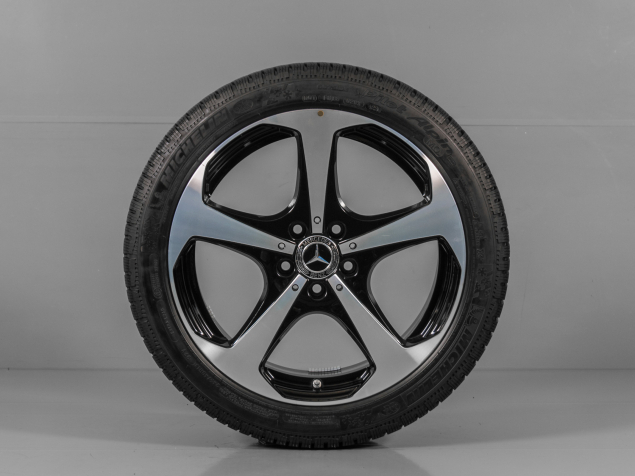 MERCEDES C-CLASS A2054014600 245/40 R18 ET44 + A2054014700 225/45 R18 ET56 ORIGINÁLNÍ ZIMNÍ DVOUROZMĚRNÁ ALU SADA