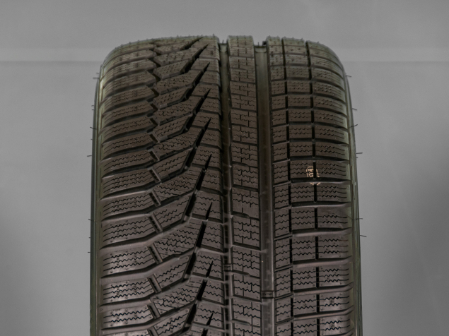 245/45 R17 99V XL NOVÉ ZIMNÍ PNEUMATIKY HANKOOK