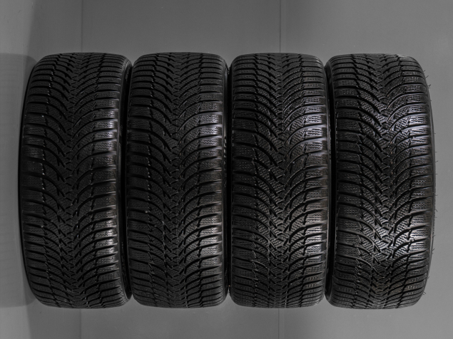 KUMHO WINTER CRAFT WP51 XL 215/40 R17 87V 8808956158743 ZIMNÍ PNEUMATIKY