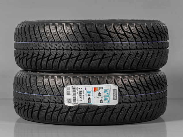 NOKIAN WR SUV 3 XL 215/65 R17 103H NOVÉ ZIMNÍ PNEUMATIKY