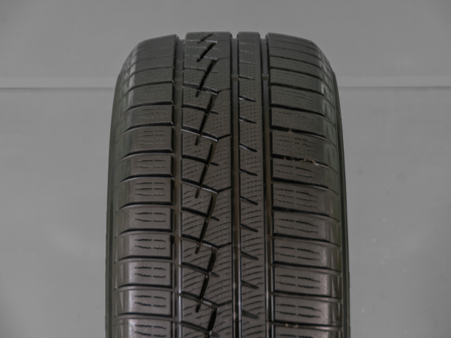 YOKOHAMA WDRIVE 235/60 R18 107H 4968814751661 ZIMNÍ PNEUMATIKY POUŽITÉ