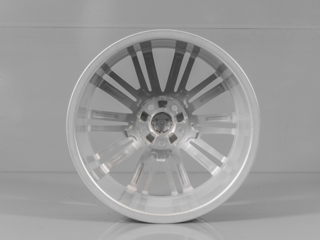 AUDI A5 8W0601025CC 8,5x19 5x112 ET32 NOVÁ ORIGINÁLNÍ ALU KOLA