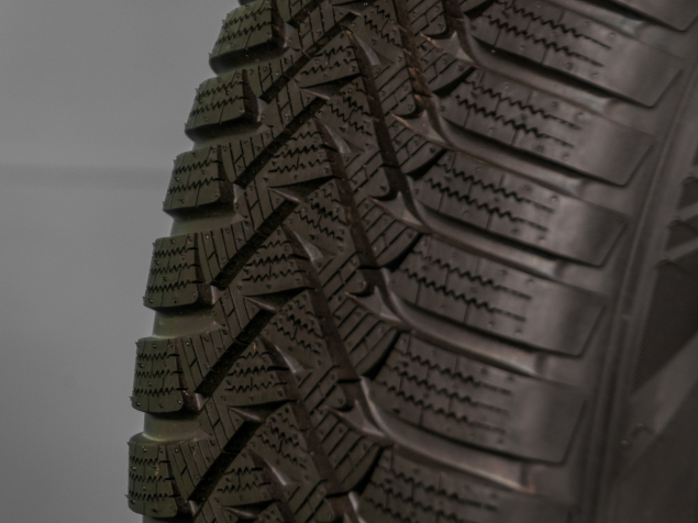 NOVÁ ZIMNÍ SADA FORD KUGA, S-MAX, GALAXY R18, ROZTEČ 5x108