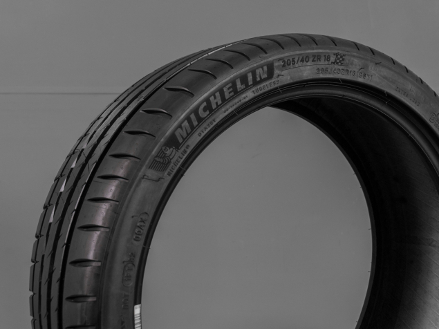 MICHELIN PS4 205/40 R18 86Y LETNÍ PNEUMATIKY 3528702081952