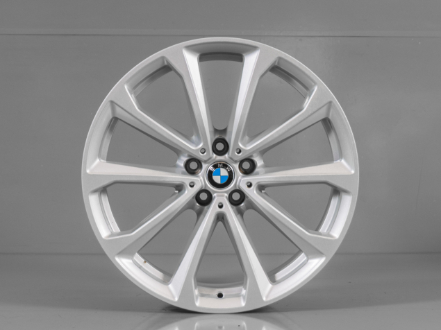 BMW X7 8,5x20 5x112 ET35 6880688 ORIGINÁLNÍ DEMO ALU KOLA