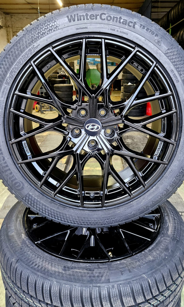 HYUNDAI SANTA FE V NOVÁ ZIMNÍ SADA R20, ROZTEČ 5x114,3, KBA 53935