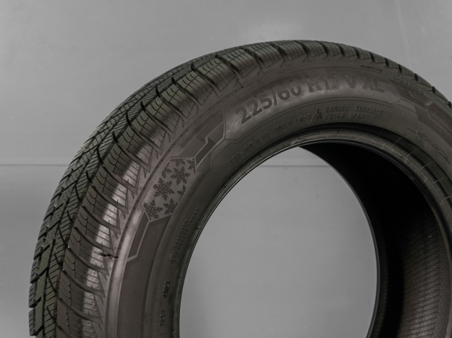 225/60 R17 103V POUŽITÉ ZIMNÍ PNEUMATIKY BARUM