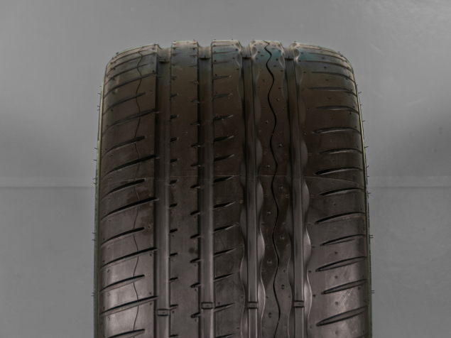 Pneumatiky Laufenn LK03 Z Fit EQ 285/35 R19 Letní