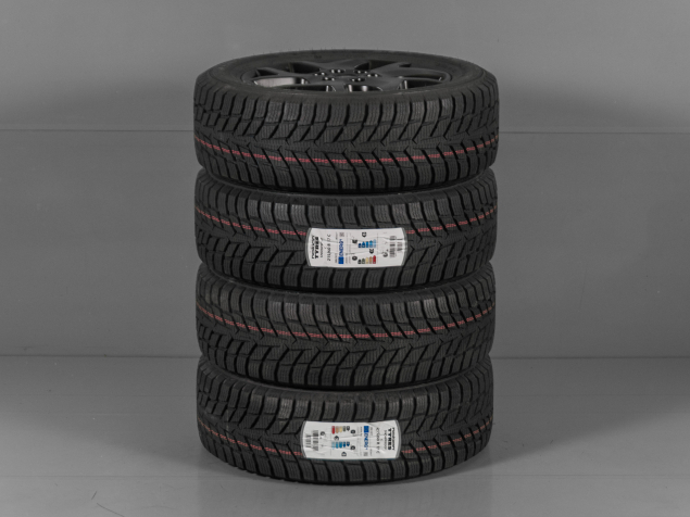 FORD TOURNEO CUSTOM II ORIGINÁLNÍ ZIMNÍ ALU SADA R17 6x120 2773583